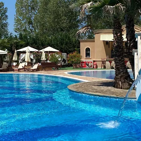 Aphrodite Gardens D208, Slăntjev Brjag