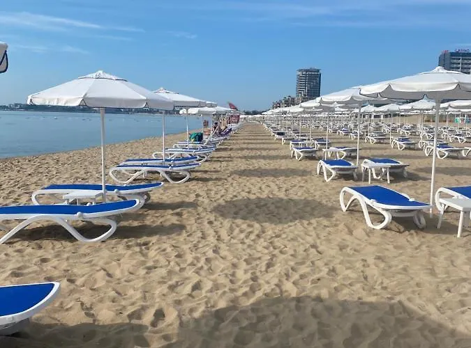 Aphrodite Gardens D208, *