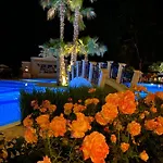 Aphrodite Gardens D208, Apartman *