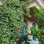 Aphrodite Gardens D208, Apartman *